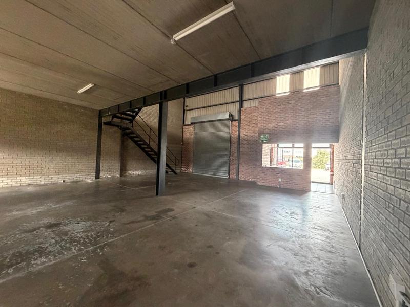 To Let Commercial Property for Rent in Fairview Eastern Cape